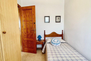 Mieszkanie 75m3 w Hiszpanii, Torrevieja z 3 sypialniami SYPIALNIA